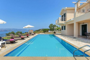 Villa Argostoli Bay